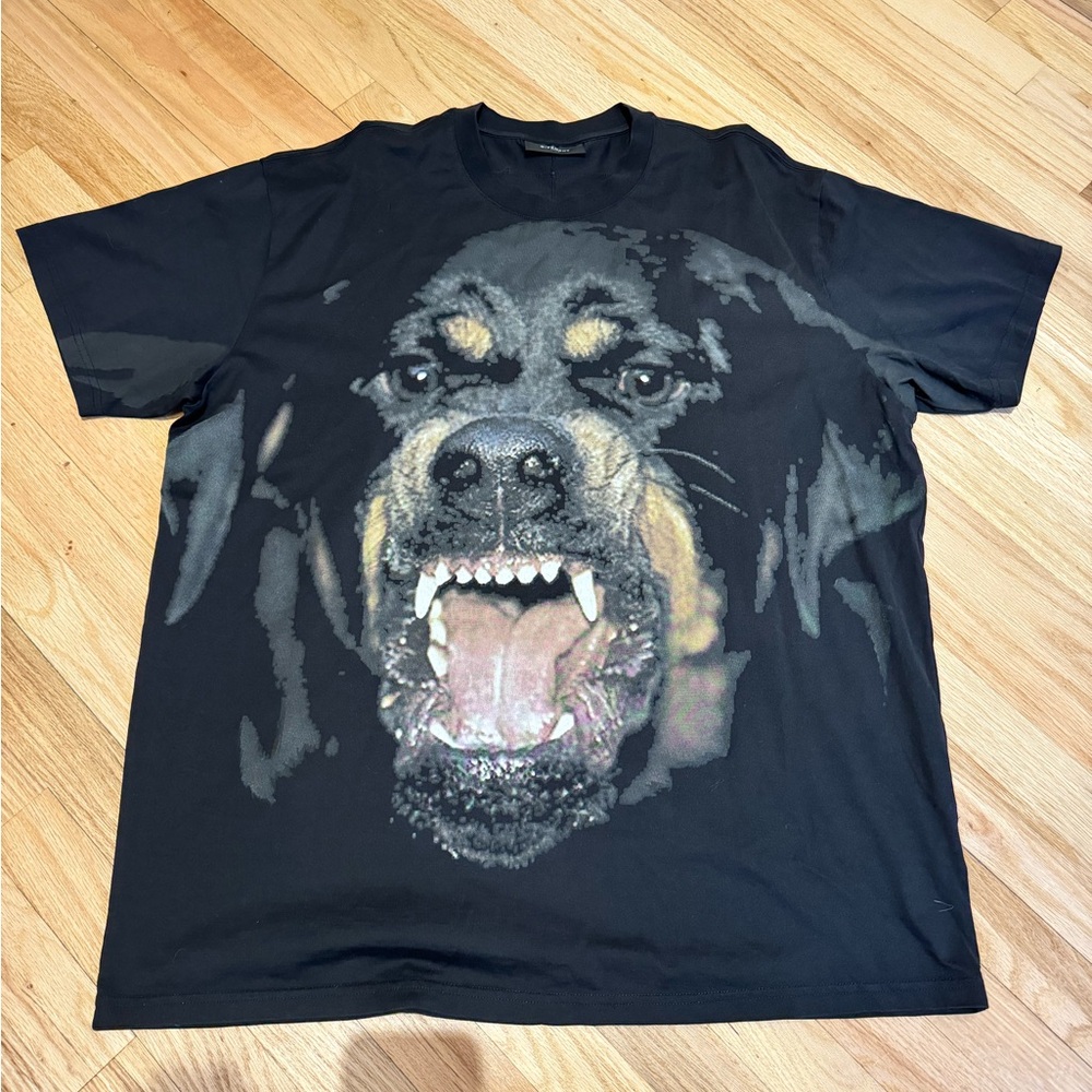 GIVENCHY Rottweiler T-shirt in black